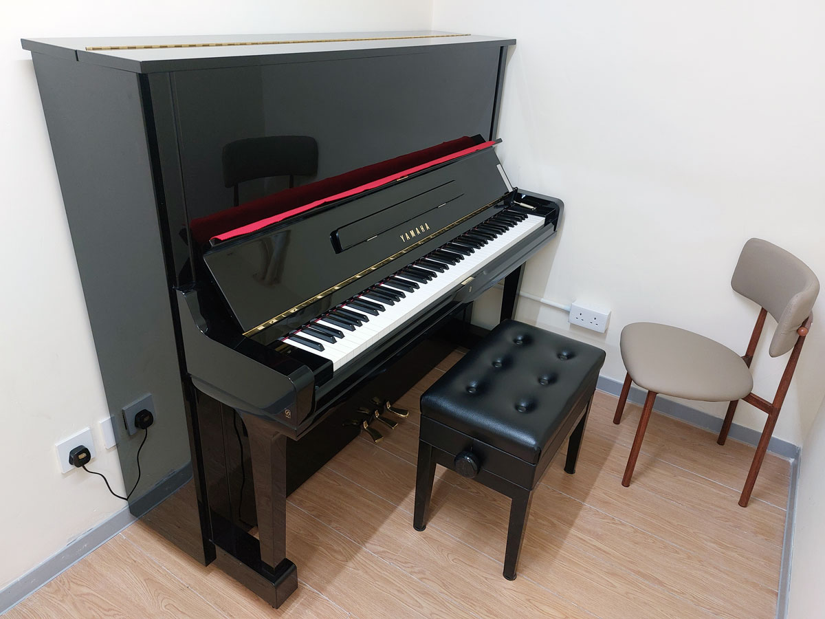 觀塘琴房出租 福昌B房 YAMAHA U-3 鋼琴